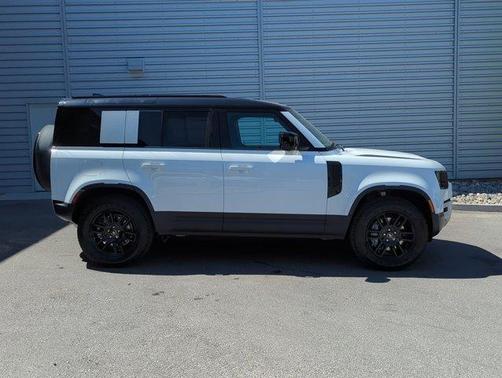 2025 Land Rover Defender P300