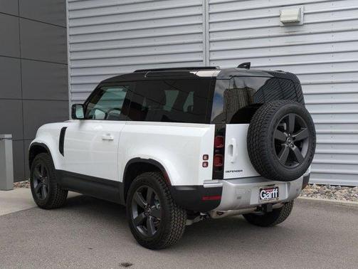2025 Land Rover Defender P300 S