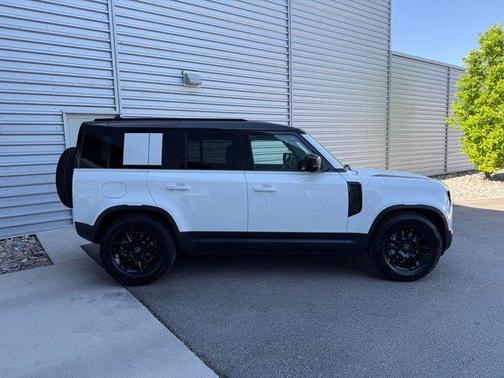 2025 Land Rover Defender P300
