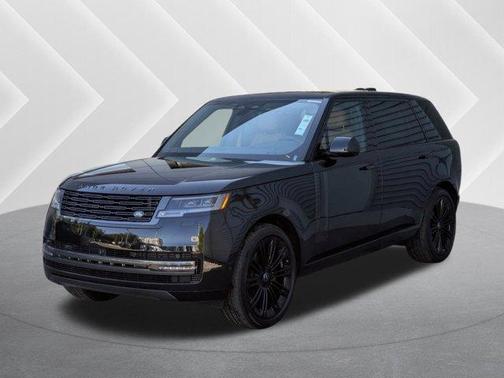 2025 Land Rover Range Rover P400 SE 7 Seat