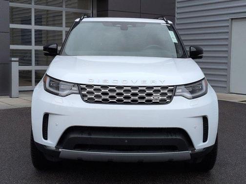 2025 Land Rover Discovery P300 S