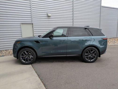 2025 Land Rover Range Rover Sport P360 SE