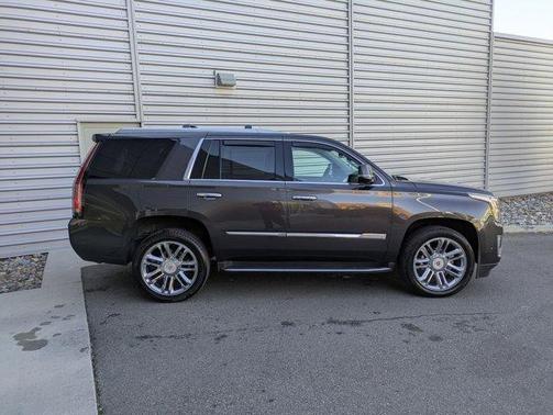 2017 Cadillac Escalade Premium Luxury