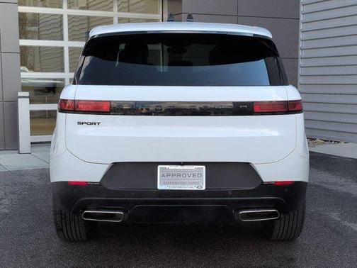 2024 Land Rover Range Rover Sport SE