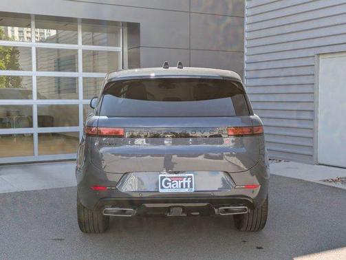 2025 Land Rover Range Rover Sport P400 Dynamic SE