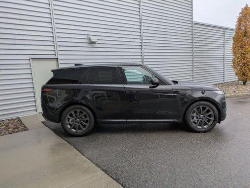 2025 Land Rover Range Rover Sport P360 S