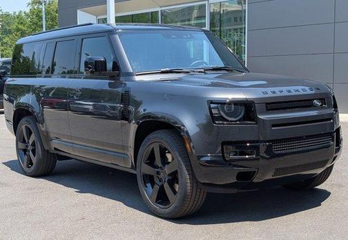 Carpathian Grey 2026 Land Rover Defender P400 X-Dynamic SE