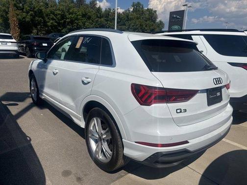 2024 Audi Q3 45 S line Premium