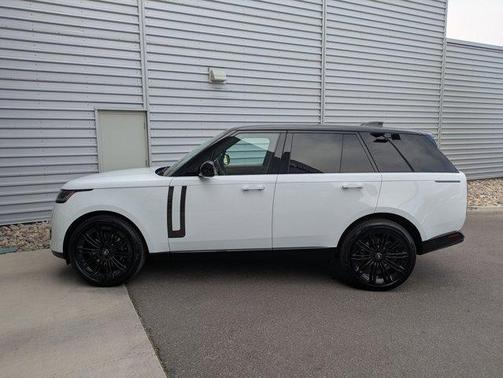 2025 Land Rover Range Rover P530 SE