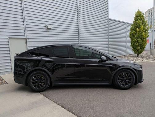 2023 Tesla Model X Standard Range