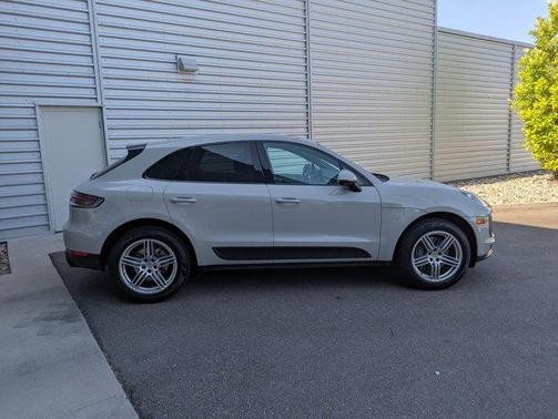 2021 Porsche Macan S