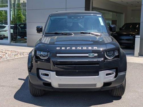 Santorini Black Metallic 2025 Land Rover Defender P300