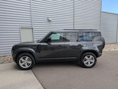 2025 Land Rover Defender P300