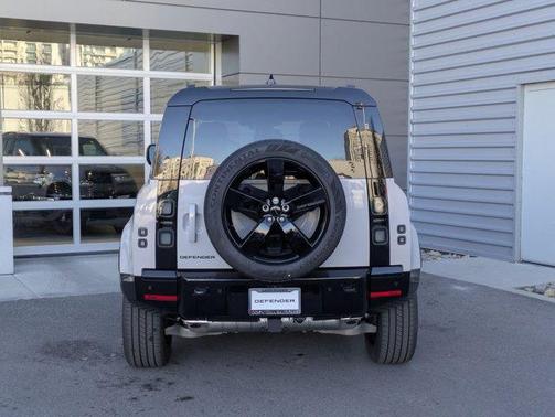 2026 Land Rover Defender 130 S