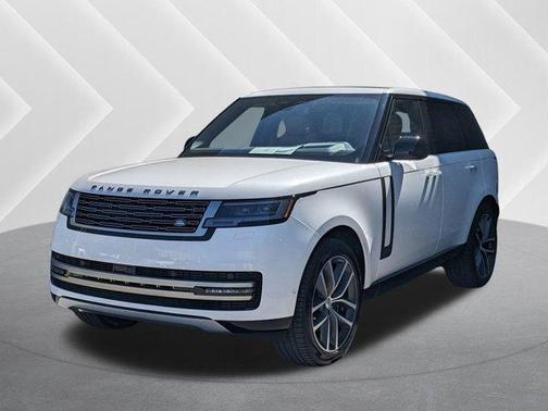 2025 Land Rover Range Rover P400 SE