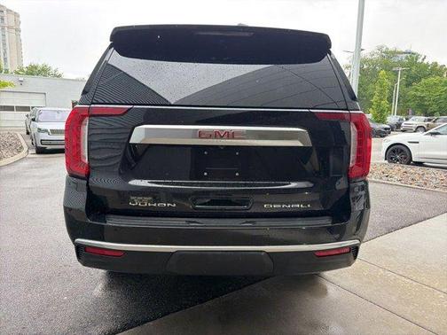 Onyx Black 2022 GMC Yukon Denali