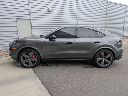 2024 Porsche Cayenne S Coupe AWD