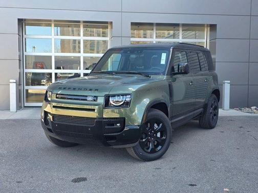 2026 Land Rover Defender 110 X-Dynamic SE