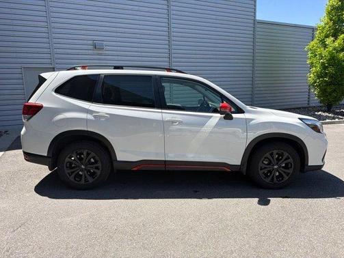 Crystal White Pearl 2020 Subaru Forester Sport