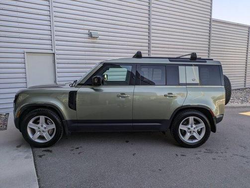 2020 Land Rover Defender 110 SE