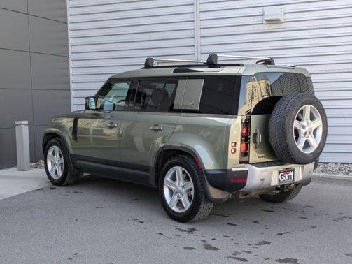 2020 Land Rover Defender 110 SE