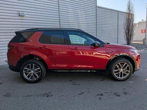 2026 Land Rover Discovery Sport LANDMARK