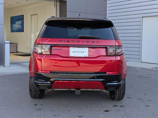 2026 Land Rover Discovery Sport LANDMARK