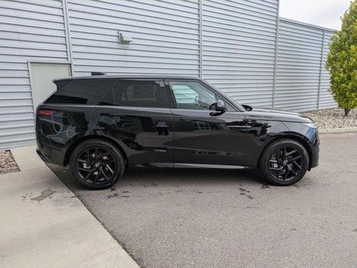 2025 Land Rover Range Rover Sport P400 Dynamic SE