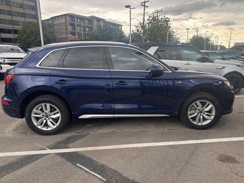 2022 Audi Q5 45 S line quattro Premium