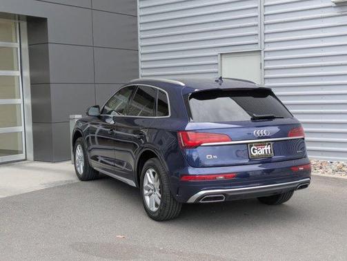 2022 Audi Q5 45 S line quattro Premium