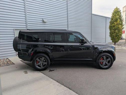 2024 Land Rover Defender 130 P400 X