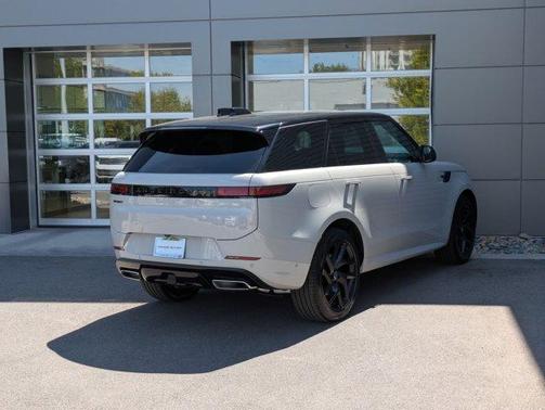 2025 Land Rover Range Rover Sport P400 Dynamic SE