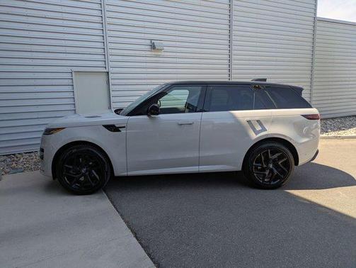 2025 Land Rover Range Rover Sport P400 Dynamic SE