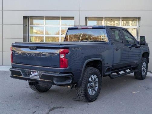 2022 Chevrolet Silverado 2500 Custom