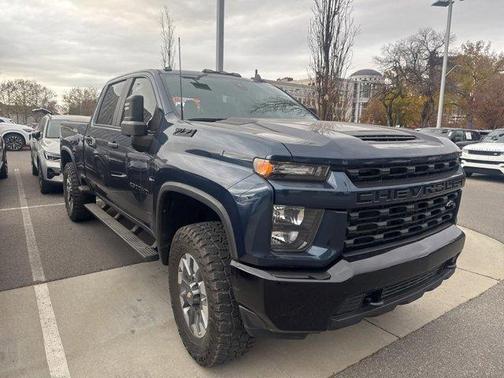 2022 Chevrolet Silverado 2500 Custom