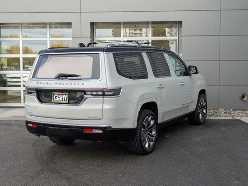 2022 Jeep Grand Wagoneer Series III