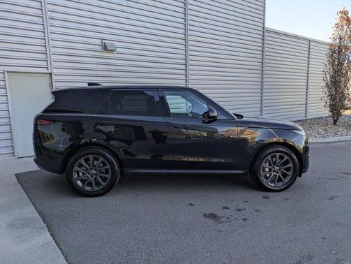 2025 Land Rover Range Rover Sport P360 S