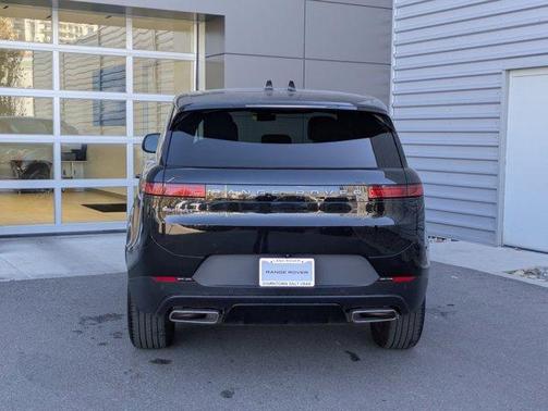 2025 Land Rover Range Rover Sport P360 S