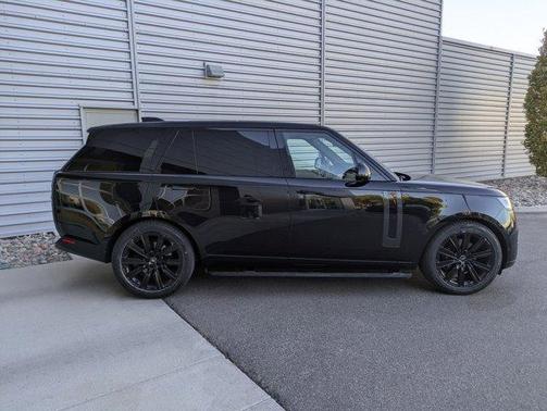 2023 Land Rover Range Rover P400 SE