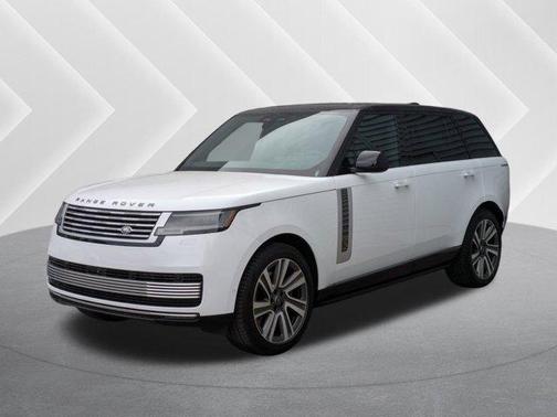 2025 Land Rover Range Rover P615 SV