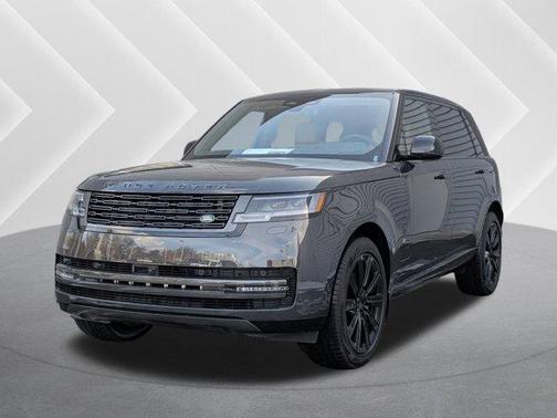 2026 Land Rover Range Rover P530 SE 7 Seat