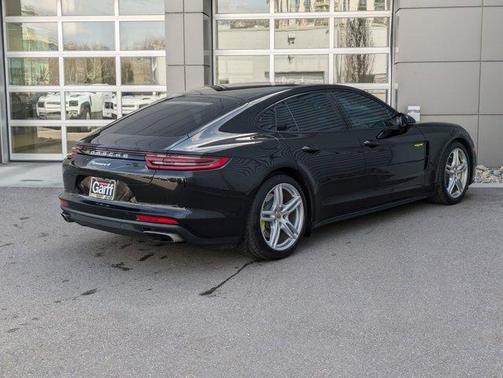 2018 Porsche Panamera E-Hybrid 4
