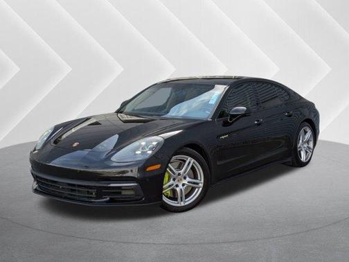 2018 Porsche Panamera E-Hybrid 4