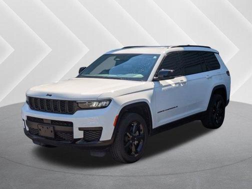 2022 Jeep Grand Cherokee L Laredo