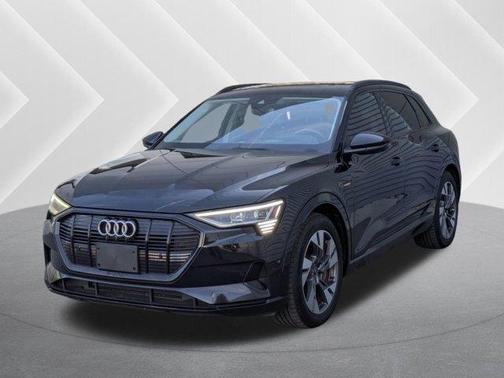2021 Audi e-tron Premium