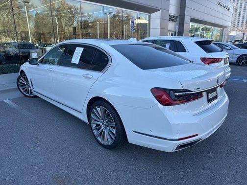 2022 BMW 750 i xDrive