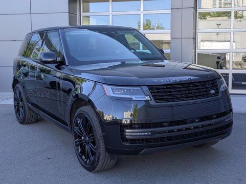 Santorini Black 2024 Land Rover Range Rover P530 SE