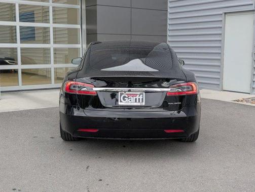 2019 Tesla Model S Standard Range