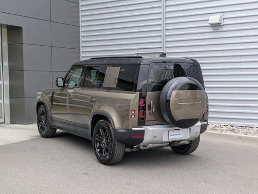 2025 Land Rover Defender P300