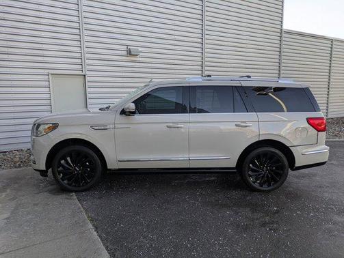 2021 Lincoln Navigator Reserve